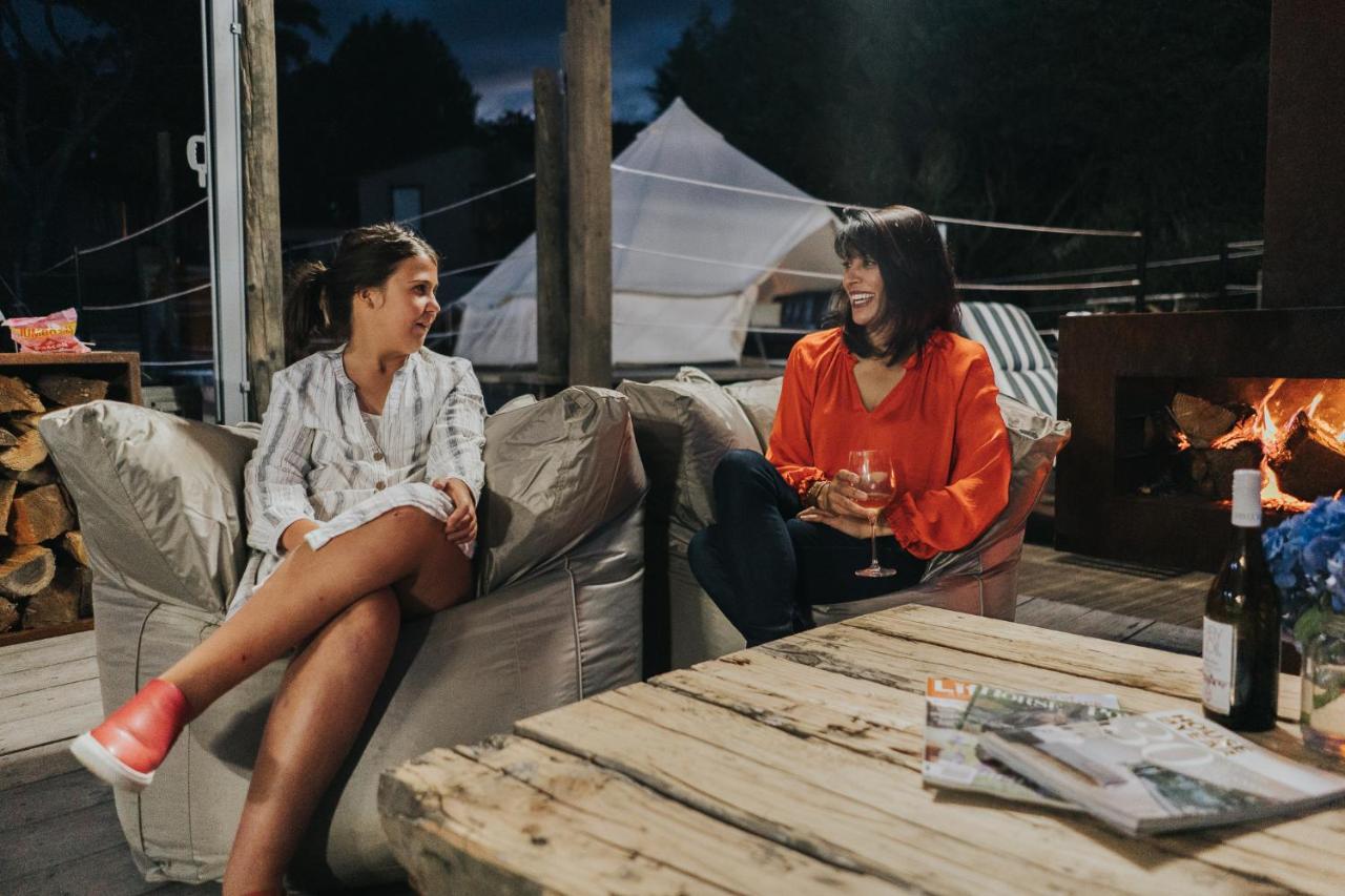 Oakridge Glamping Hotel Rotorua Bagian luar foto