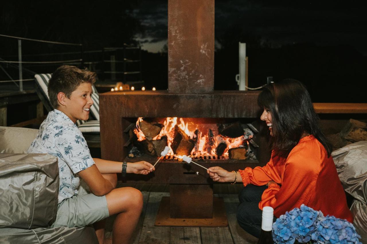 Oakridge Glamping Hotel Rotorua Bagian luar foto