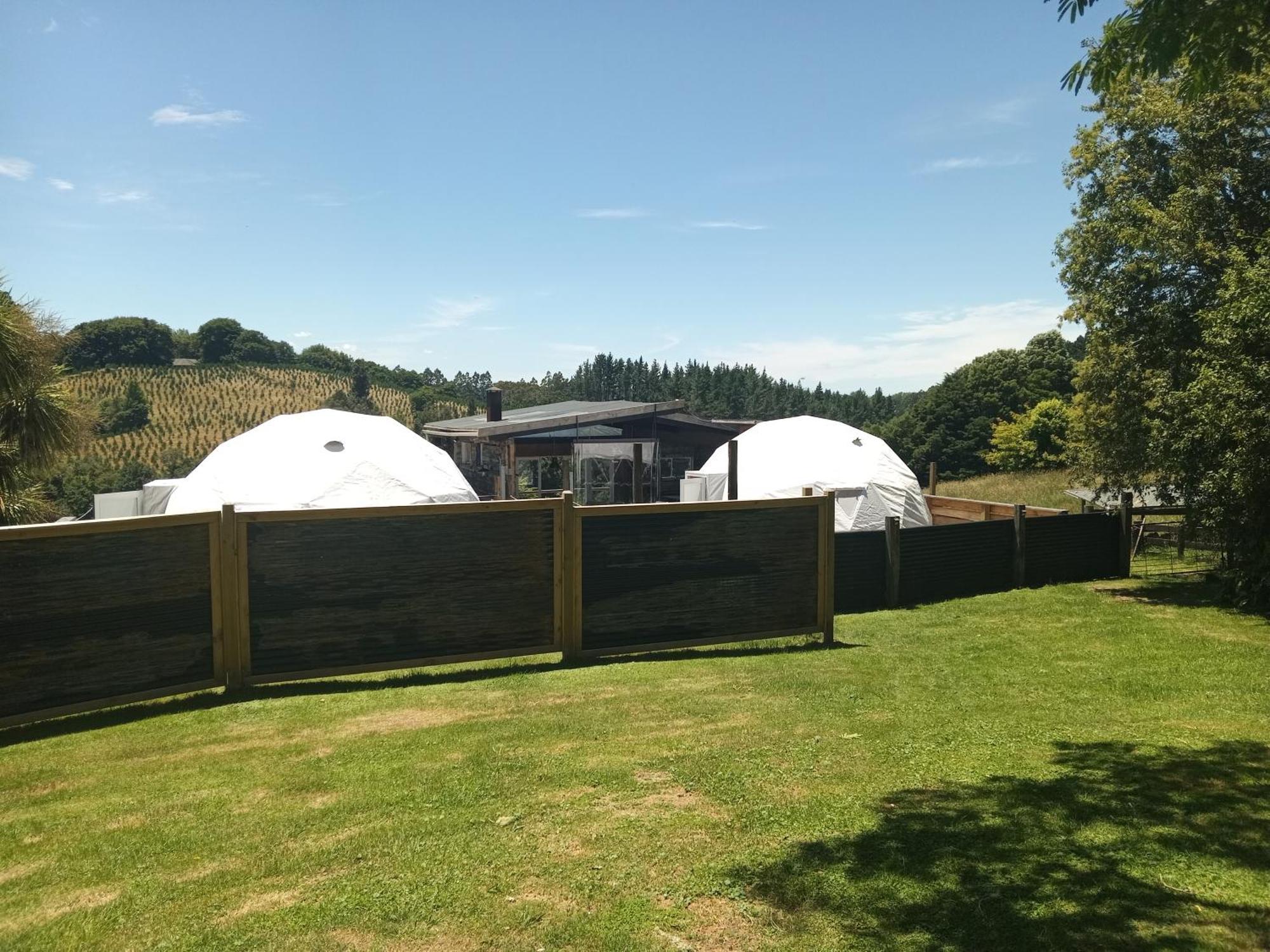 Oakridge Glamping Hotel Rotorua Bagian luar foto